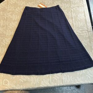 Ladies Chassagnard Skirt.